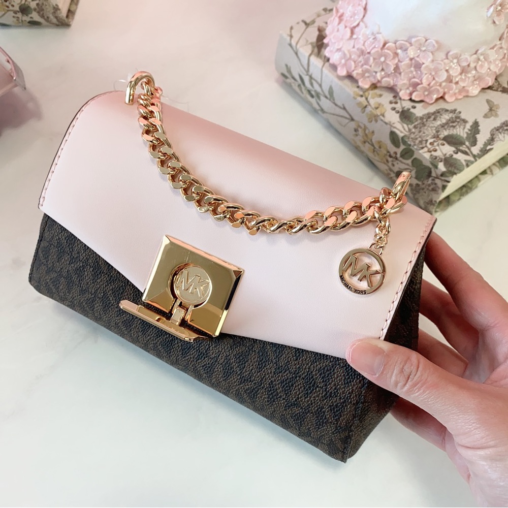 Final Sale!👜 MICHAEL KORS 🌺 Lita Small Two-Tone Logo and Leather Crossbody Bag - Picture 9 of 15
